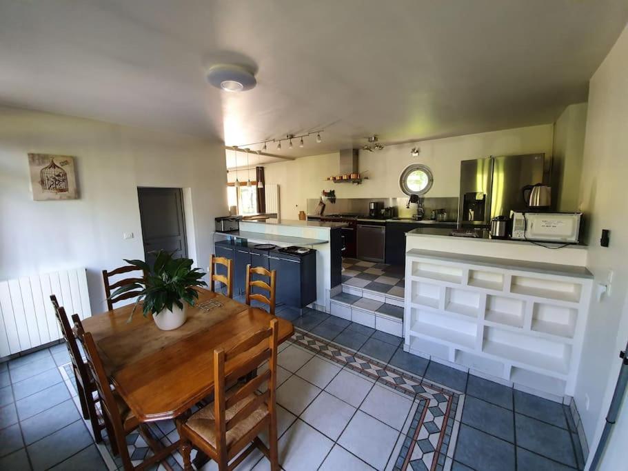 Propriete De Campagne Villa Vierzon Bagian luar foto